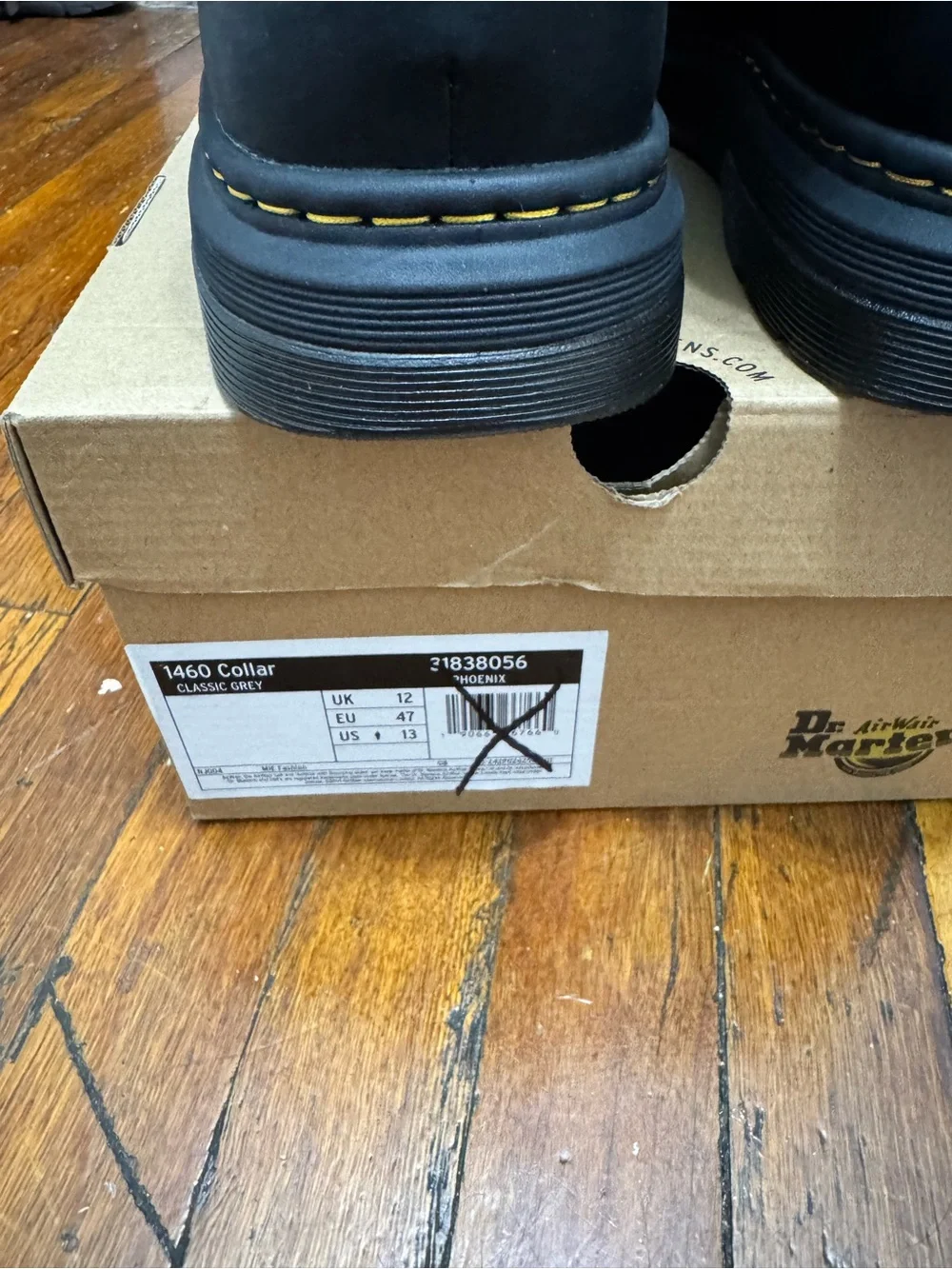 Men's Black Lace-Up Work Boots -Dr martens